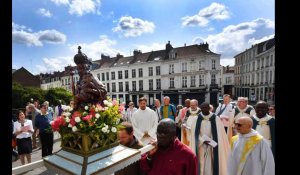Lille : la procession de Notre-Dame de la Treille