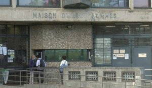 Sortie de prison de Patrick Balkany: images devant la prison de Fleury-Mérogis