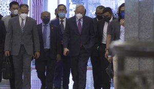 Corruption: l'ex-Premier ministre malaisien Najib arrive au tribunal pour son pourvoi