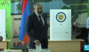 Législatives en Arménie : scrutin anticipé et indécis sur fond de défaite militaire