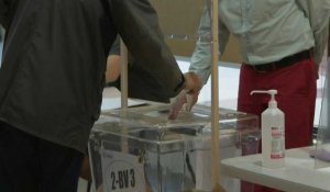Régionales: ouverture d'un bureau de vote à Paris