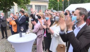 Allemagne: des partisans de la CDU applaudissent la victoire du parti dans un scrutin régional