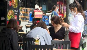 Turquie: les cafés et restaurants accueillent à nouveau les clients