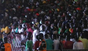 Football/CAN: des milliers de supporters assistent à une retransmission de la finale à Dakar