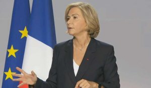 Présidentielle: Valérie Pécresse promet "500 euros de plus par an" pour les bas salaires