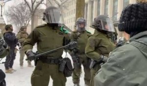 Canada: la police anti-émeute déployée à Ottawa