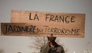 Mali : les soutiens de la junte militaire célèbrent le départ annoncé des troupes françaises