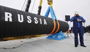 L'Allemagne suspend l'autorisation du gazoduc controversé Nord Stream 2