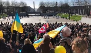 VIDÉO. À Brest, l'hymne ukrainien résonne sur la place de la Liberté