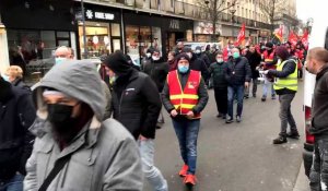 Manifestation pour les salaires à Valenciennes