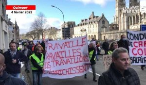 VIDÉO. Des chauffeurs de cars marchent dans Quimper pour exiger des hausses de salaires 