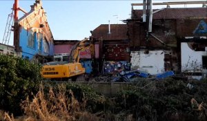 Démolition de la piscine Ducarin à Comines