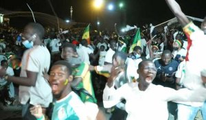 Football/CAN: le Sénégal en finale, la liesse à Dakar