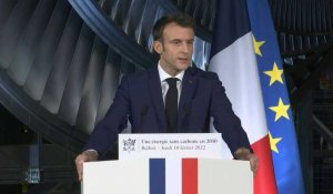 Nucléaire: Macron veut "prolonger tous les réacteurs qui peuvent l’être" au-delà de 50 ans
