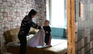 Une famille ukrainienne craint pour l'avenir face au risque d'escalade de Moscou
