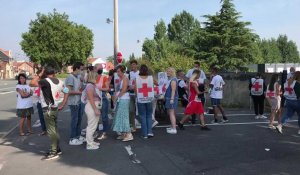 Manifestation des salariés de la Croix Rouge de Béthune