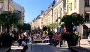 Manif anti pass Amiens