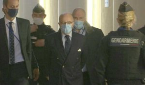 Procès du 13-Novembre : arrivée de Bernard Cazeneuve au palais de justice