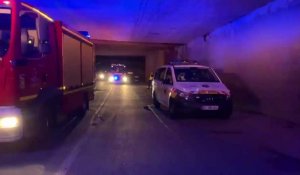 Dunkerque : un camion s'encastre dans un pont