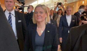 Suède: Magdalena Andersson entre dans le parlement avant le vote la réélisant Première ministre