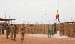 La force Barkhane rend le camp de Tombouctou à l'armée malienne