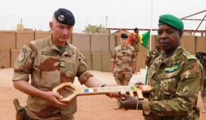Barkhane: les soldats français rétrocèdent le camp de Tombouctou à l'armée malienne