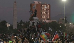 Chili: joie dans les rues de Santiago après la victoire du candidat de gauche Gabriel Boric