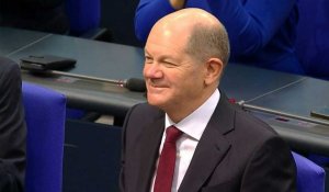 Allemagne: Olaf Scholz élu chancelier par le Bundestag