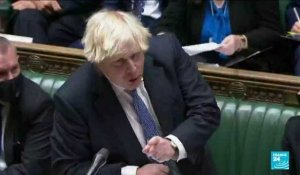 Covid-19 : face au variant Omicron, Boris Johnson annonce le durcissement des restrictions
