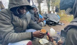 Deux semaines après la mort de 27 migrants dans la Manche, se rendre en Angleterre reste l'objectif