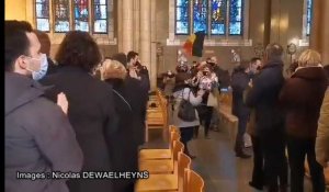Les funérailles du Grand Jojo / vidéo: Nicolas Dewaelheyns