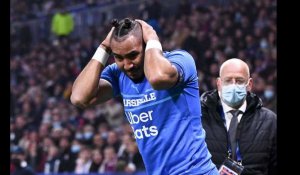 Dimitri Payet victime d'un jet de bouteille