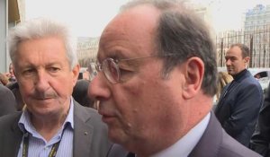 Crise russo-ukrainienne: Hollande alerte sur "un conflit qui pourrait dégénérer"