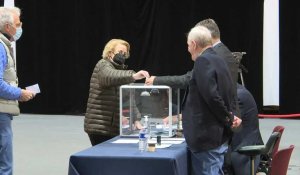 Présidentielle en France: des électeurs votent au Touquet
