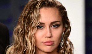 Miley Cyrus rend hommage à son personnage d’Hannah Montana