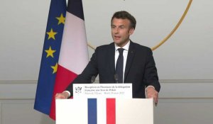 Pékin 2022: Macron salue la "performance à couper le souffle" de Papadakis et Cizeron