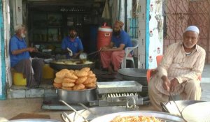 Pakistan: à Karachi, derniers préparatifs pour le ramadan