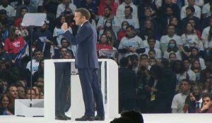 Présidentielle : "ces 5 années de plus doivent être les 5 années du travail", dit Macron