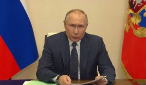 Les pays "inamicaux" devront avoir des comptes en roubles pour avoir du gaz (Poutine)