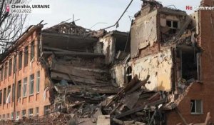 Guerre en Ukraine : à Tchernihiv, des zones résidentielles en ruines
