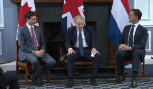 Conflit en Ukraine: Boris Johnson rencontre ses homologues canadien et néerlandais