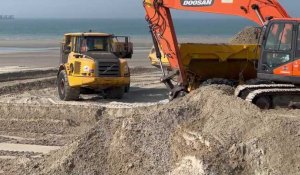 Les engins de chantier s’activent à Boulogne pour désensabler la plage
