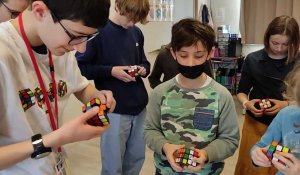 Béthune : le collège Saint-Vaast participe au Défi Inter-Rubik