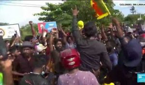 Sri Lanka : violentes manifestations, démission de tous les ministres