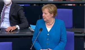Droits des LGBT en Hongrie : Angela Merkel parle d'une "mauvaise" loi
