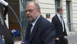 Soupçons de conflits d'intérêts: Dupond-Moretti arrive à la CJR pour son interrogatoire