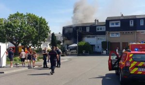 Un violent incendie a détruit une maison à Beuvry