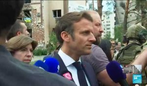 Ukraine : Emmanuel Macron dit être "aux côtés des Ukrainiens sans ambiguïté"