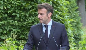 La France va livrer "six Caesar additionnels" à l'Ukraine, annonce Macron