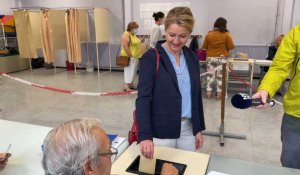 Législatives 2022 : Barbara Pompili, candidate dans la 2e circonscription de la Somme a voté ce midi à Amiens